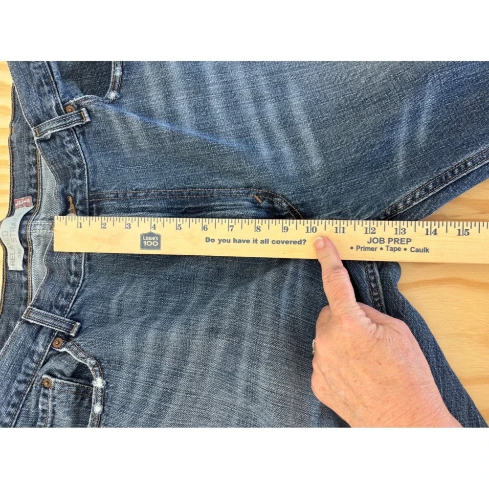 Levis 559 Relaxed‎ Straight Jeans Mens 40x32 Blue Medium Wash Distressed Denim